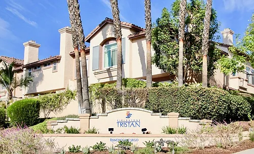 11380 Via Rancho San Diego #C Photo 1