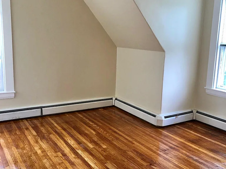 33 Chester St #3 — Photo 6