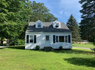 9 Liberty St, Wilmington, MA 01887