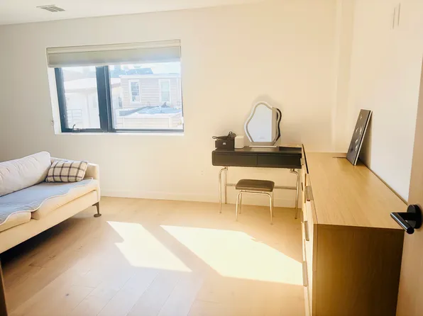 211 70th Street image 14 of 21