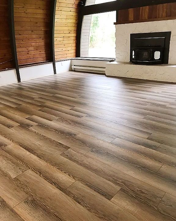 This new floor throughout !