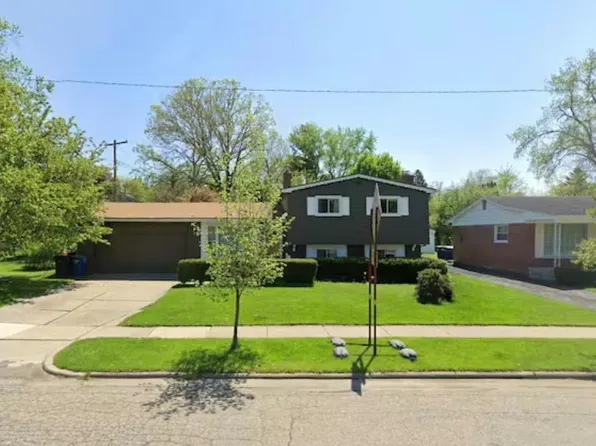 2641 Brandywine Dr, Ann Arbor, MI 48104
