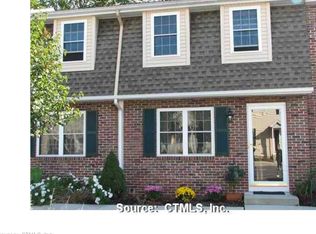 530 Center St APT A7, Wallingford, CT 06492