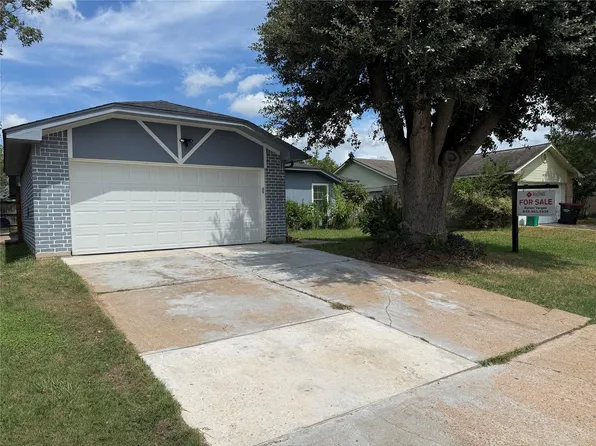 16718 Sinaloa Dr, Houston, TX 77083
