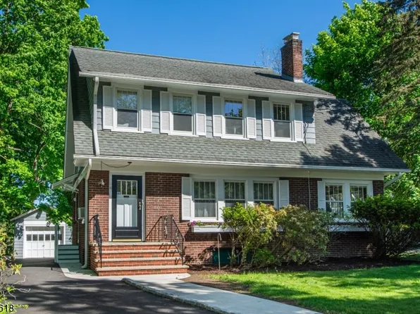 61 S Prospect St, Verona Twp., NJ 07044