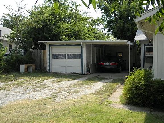 2nd image of 326 Santos St