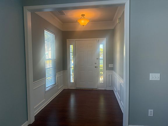 5th image of 8904 Kestral Ridge Dr
