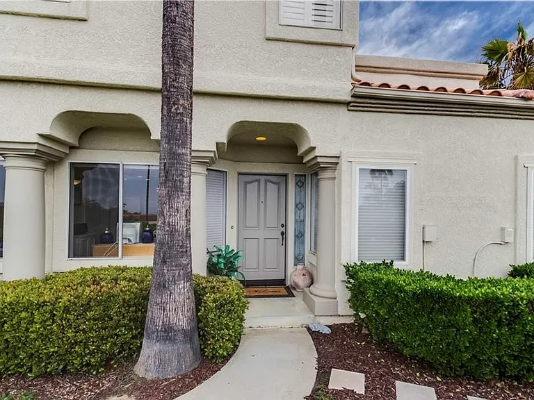 106 Tennis Villas Dr — Photo 2