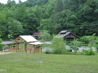 849 Glades Rd APT 1202, Gatlinburg, TN 37738