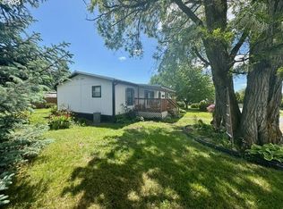 701 Caddie St, Cove, OR 97824