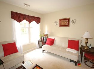 7460 Adams Park Ct, Annandale, VA 22003