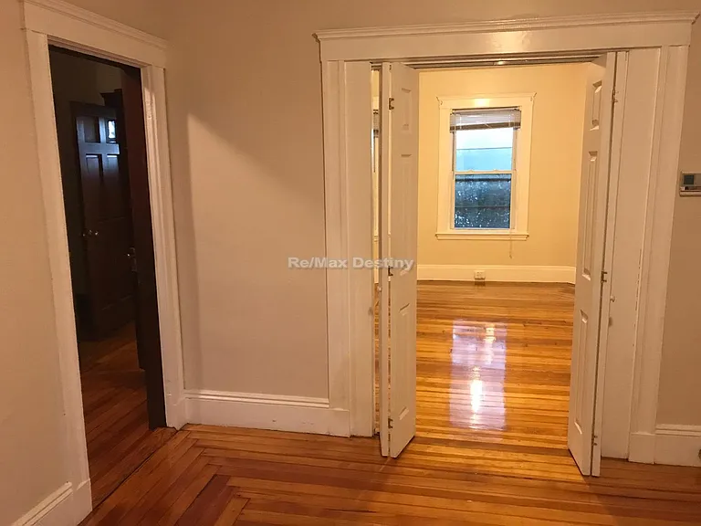 78 Fellsway West 1 #1 — Photo 15