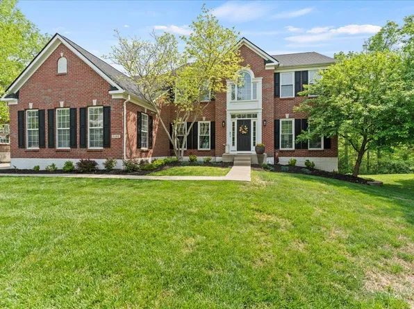 5182 Miami Hills Dr, Milford, OH 45150