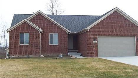 1st image of 4845 Castlewood Dr