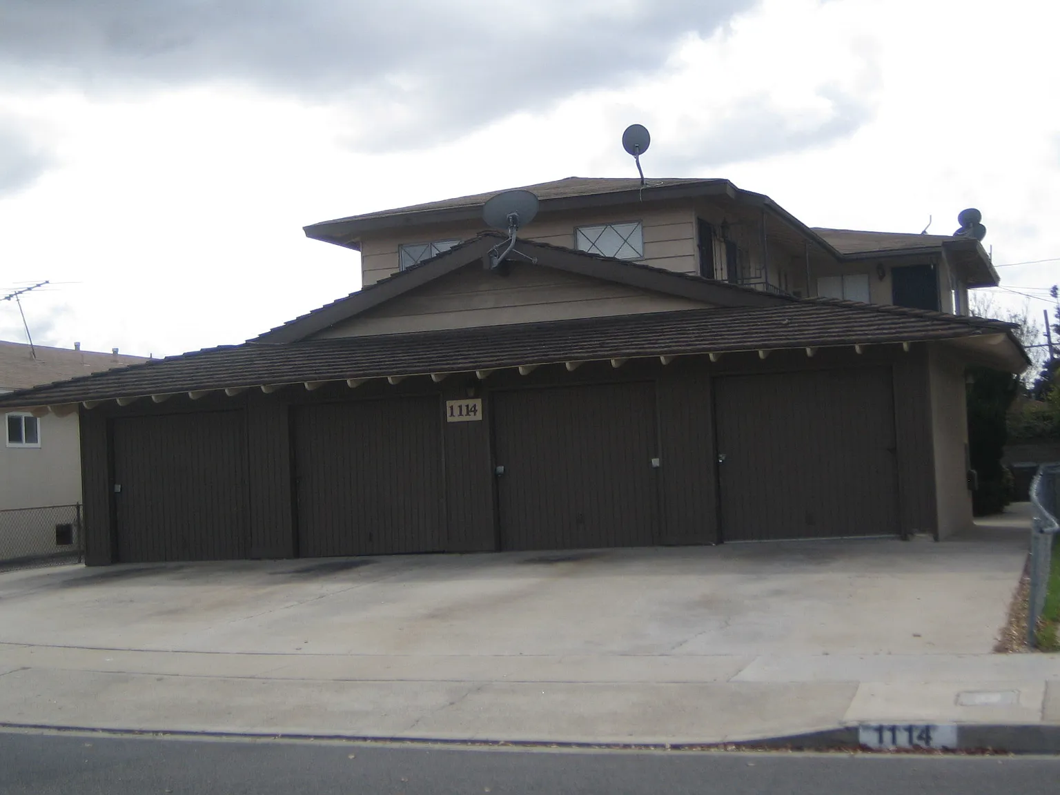 1 bed, 700 sqft, $1,900 — Photo 1