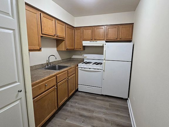 5th image of 421 W Barry Ave #431-230