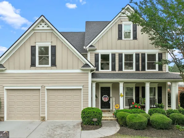 125 Fallen Oak Dr, Dallas, GA 30132