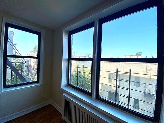 3rd image of 535 E 21st St #5F