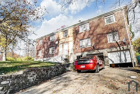 2 bed, $1,025 — Photo 3