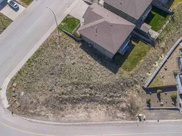 2520 Bentall Dr, Kamloops, BC V1S 1Y7