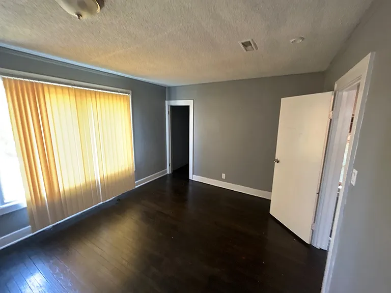 5601 Buckingham Ave — Photo 5