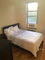 Rented by Manhattan Apartment Organization