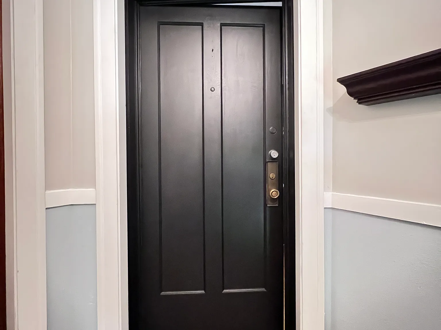3 bed, $1,800 — Photo 2