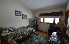 3rd image of 178 Villa Dr