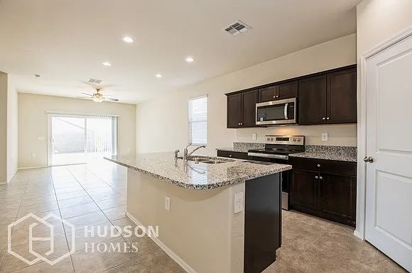 24375 W Wood St — Photo 9