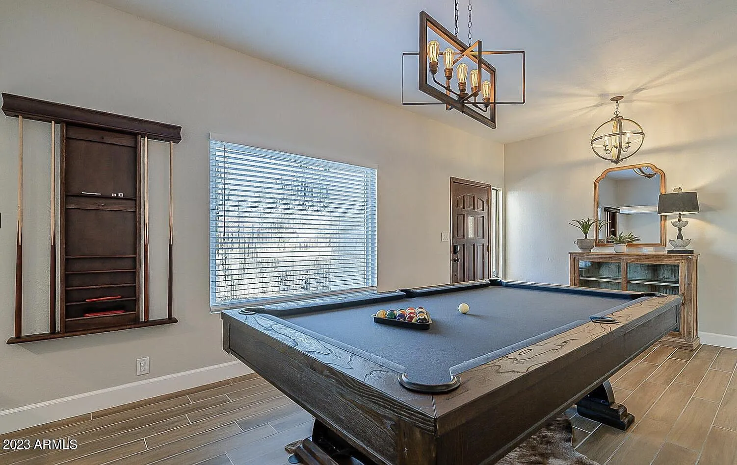 3 bed, 2.0 bath, 1992 sqft, $4,500 — Photo 4