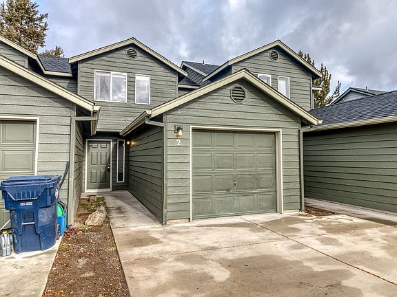 2nd image of 2720 NE Mesa Ct #2