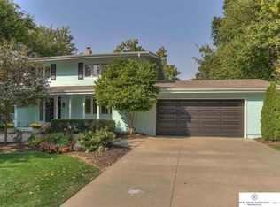 10018 Seward St, Omaha, NE 68114