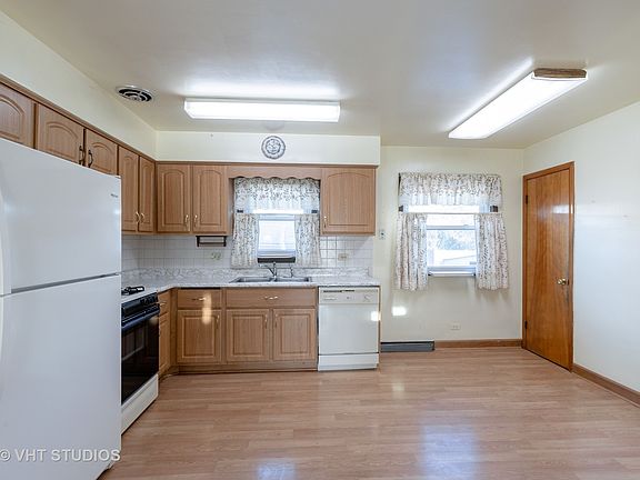 4th image of 4533 Lawndale Ave