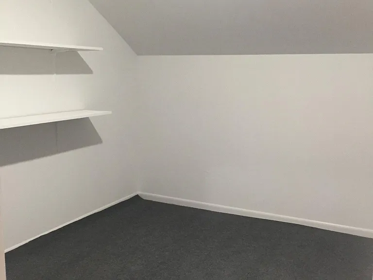 94 Tennyson Dr — Photo 12