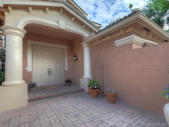 3rd image of 2708 Kinsington Cir #23-4