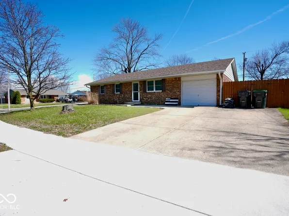 131 West St, Whiteland, IN 46184