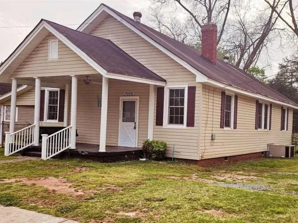 606 3rd Ave SE, Thomaston, GA 30286