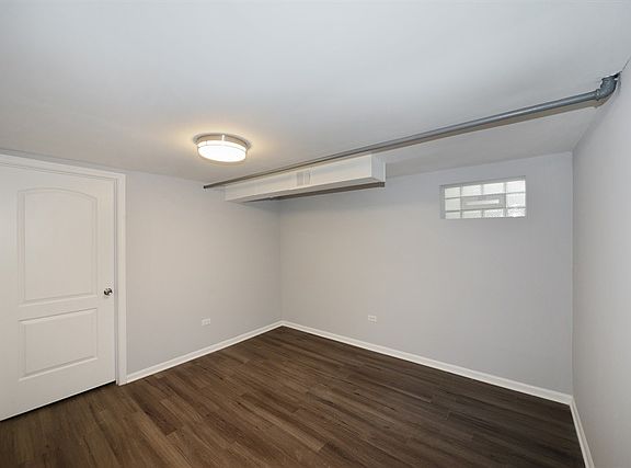 5th image of 7911 Nordica Ave