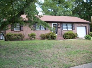 116 Pocahantas Dr, Newport News, VA 23602