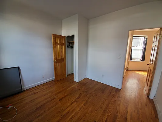 Rented by Ideal Properties Group | media 6