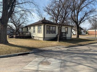 621 Hartford St, Hawley, MN 56549