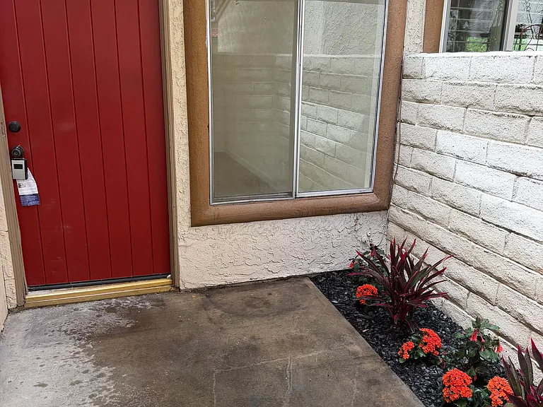 1416 Vista Grande — Photo 1