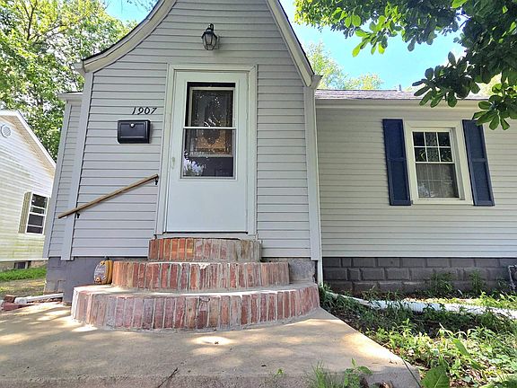 2nd image of 1907 N 10th St