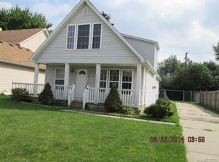 344 E Columbia Ave, Pontiac, MI 48340