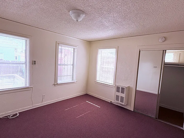 5133 2nd Ave #1 — Photo 2