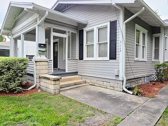 2nd image of 2747 FORBES Street