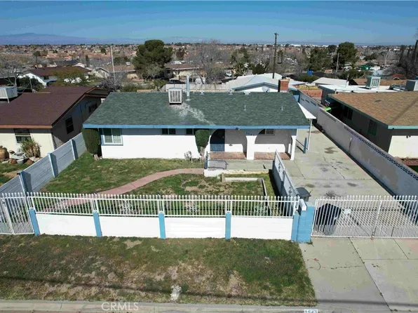 1543 Elizabeth Lake Rd, Palmdale, CA 93551