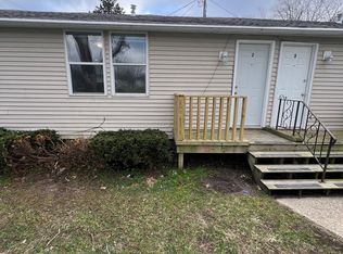 521 N Spruce St #3, Vicksburg, MI 49097