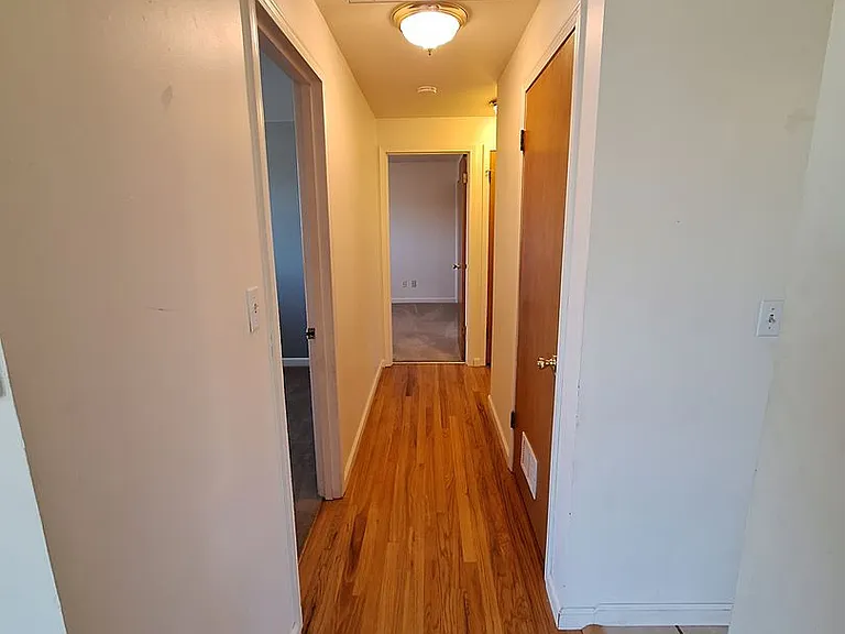 5867 Madrona Dr — Photo 11