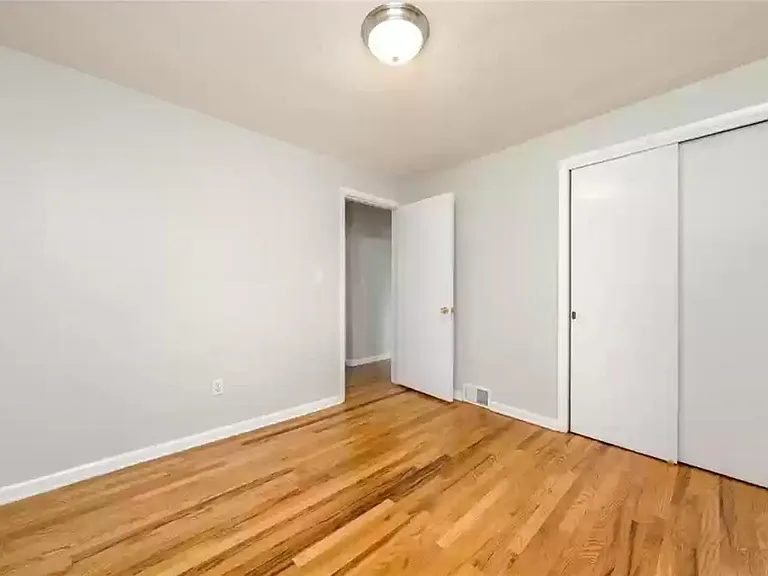 828 Pallas Dr — Photo 8